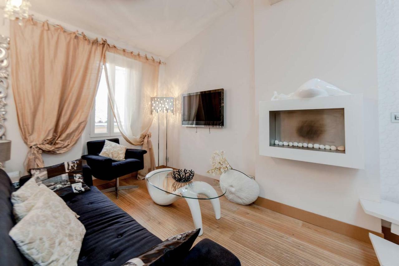 Elegante Appartmento Nel Quadrato D'Oro A St Tropez 圣特罗佩 外观 照片