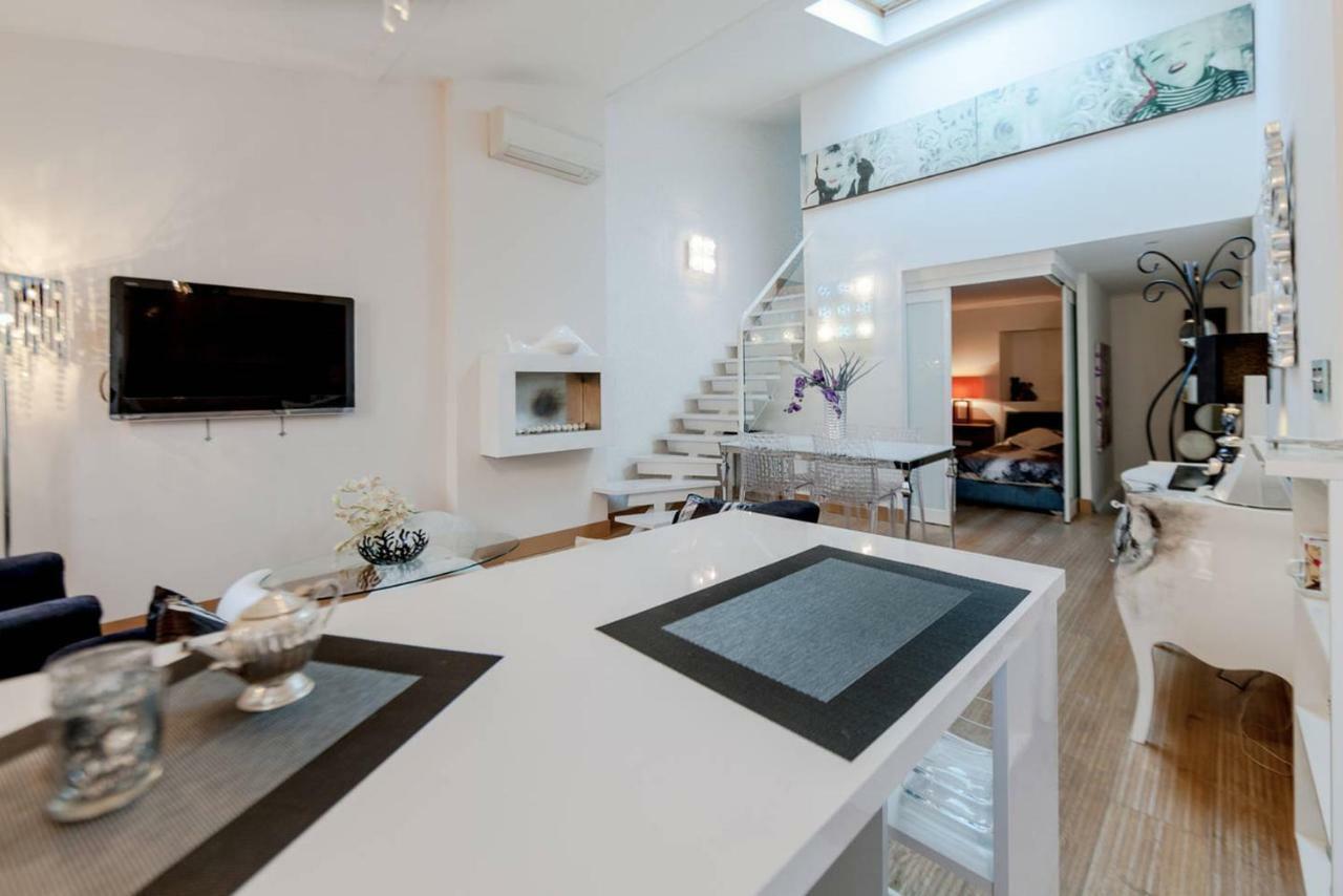 Elegante Appartmento Nel Quadrato D'Oro A St Tropez 圣特罗佩 外观 照片